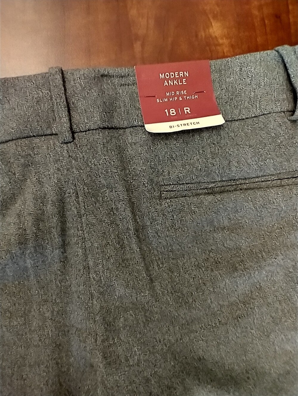 Merona Mid-Rise Gray Ankle Length Pants